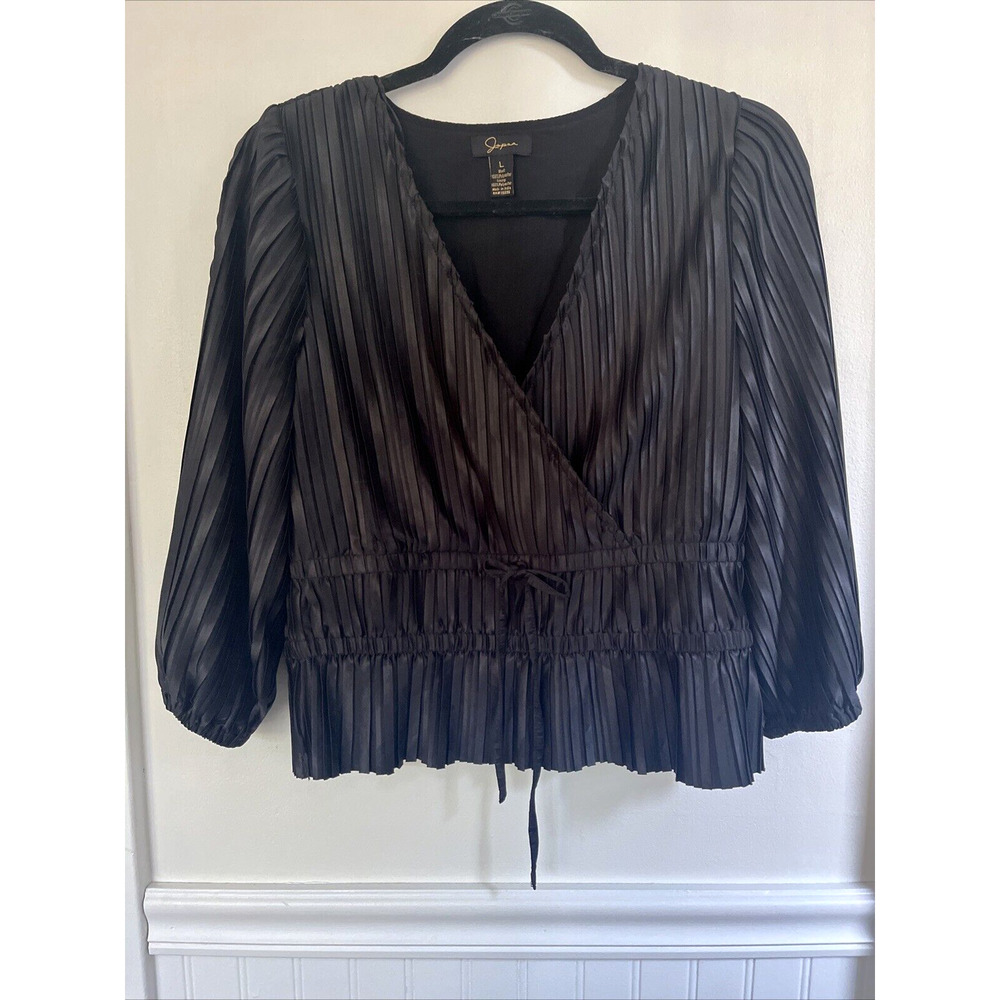 Japna Black Half Sleeve Silky Pleated Satin Crop Blouse Size Large